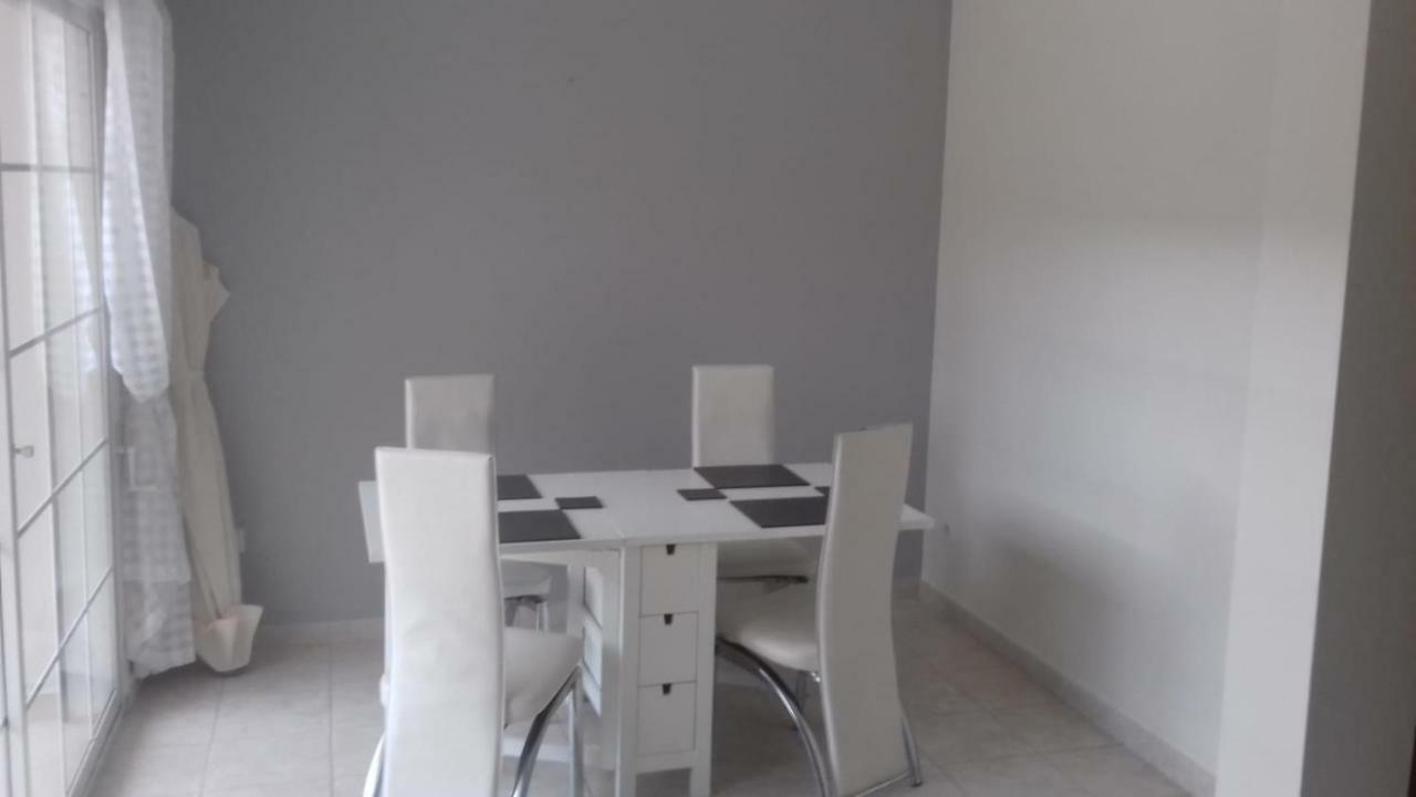 Nita Villa Altaona Golf Mosa Turquesa Holiday home *